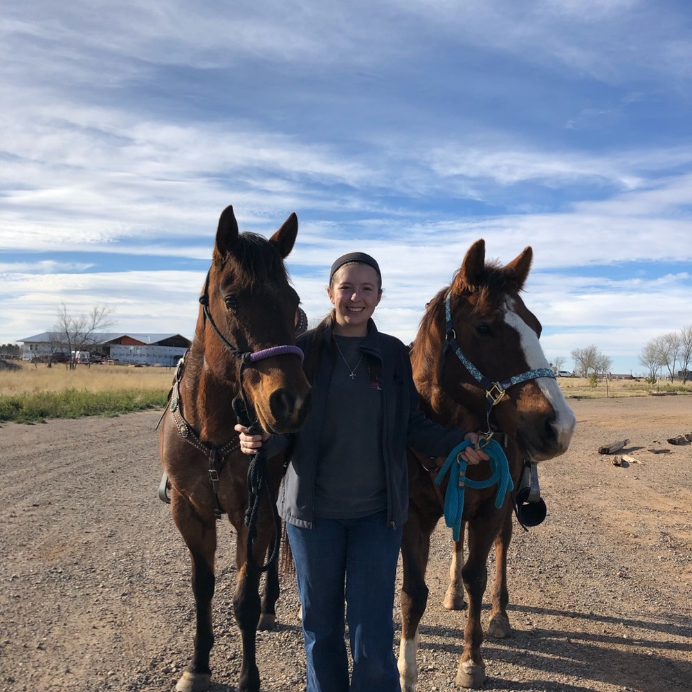 Meet your Posher, Emily
